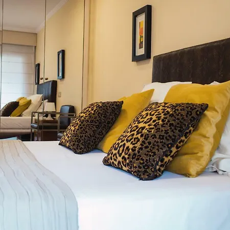 Florit Flats - Cozy 2 Bedroom By The Of Arts And Science Apartment